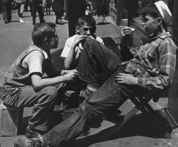 1930s street photography